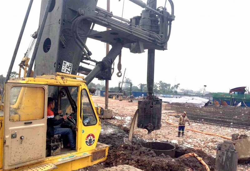 Khoan cọc nhồi gặp đá phải làm sao? Những sự cố thường gặp khoan cọc