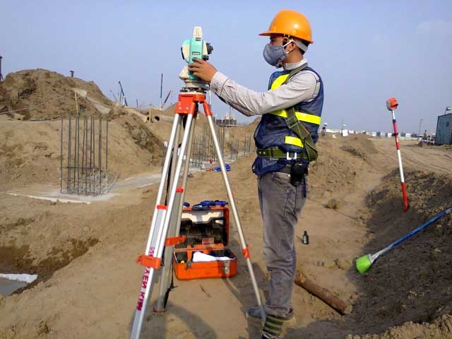 Cần khảo sát địa chất công trình trước khi ép cọc