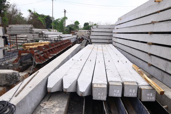 Các loại cọc bê tông đúc sẵn trên công trình xây dựng