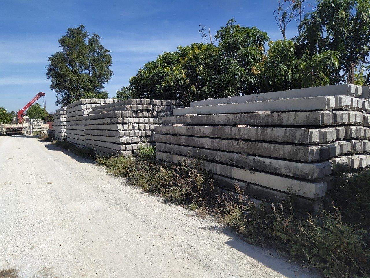 Thi công cọc bê tông 200x200 uy tín, trách nhiệm tại công ty Thăng Long