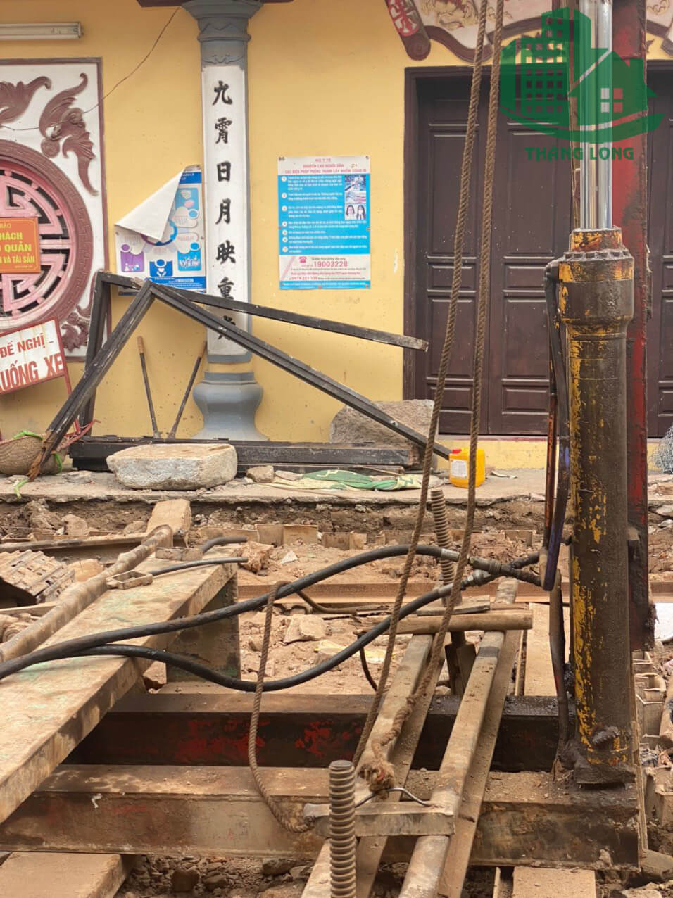 Ép cừ để làm gì? 2 Biện pháp ép cừ phổ biến nhất năm 2025