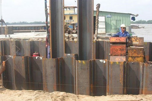 Dịch vụ thi công ép cừ thép u200 giá rẻ tại Hà Nội ( Thăng Long)